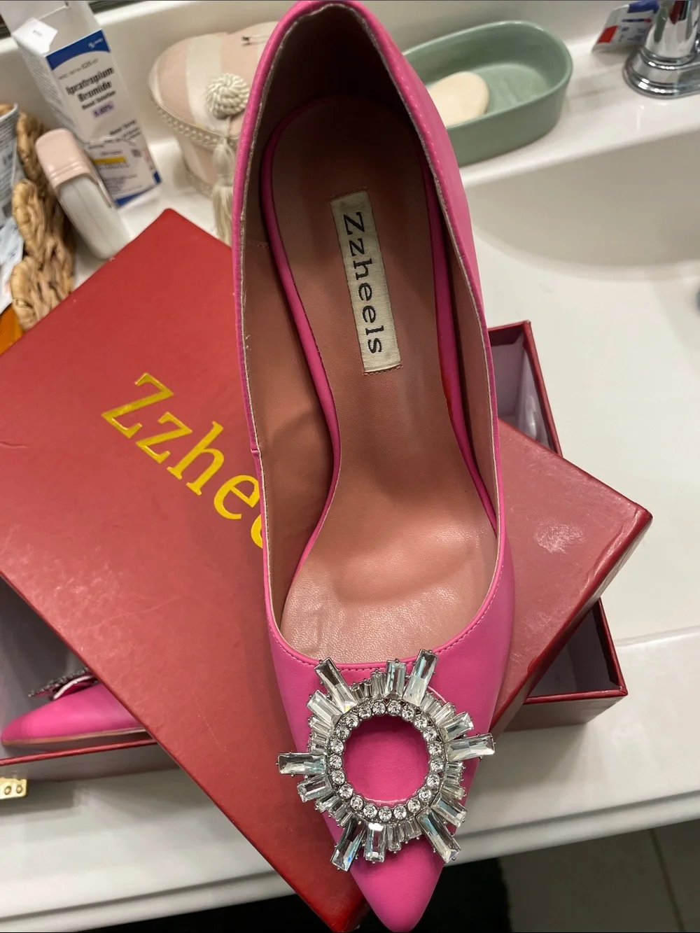 Zzheels Women's Triangle Heel Pumps Pointed Toe w Crystal Bling Hot 🔥 Hot SZ 8